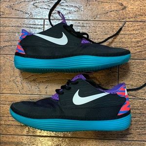 Nike shoe sportswear